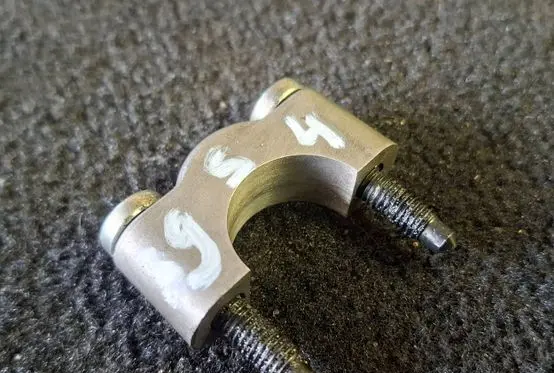 BMW 5 E39 Camshaft holder 