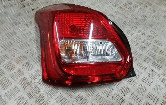 Suzuki Swift III Rear/tail lights 22059362