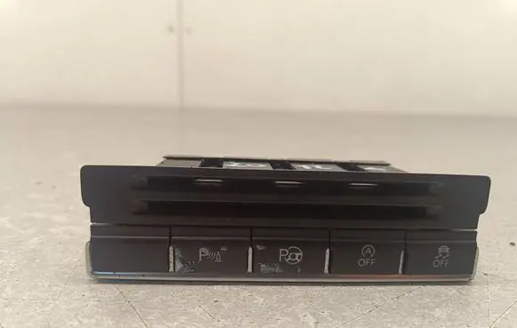 Volkswagen Tiguan ESP (stability program) switch 5N2927132B