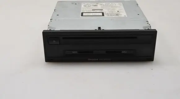 Skoda Octavia Mk3 (5E) CD/DVD changer 5E035874A