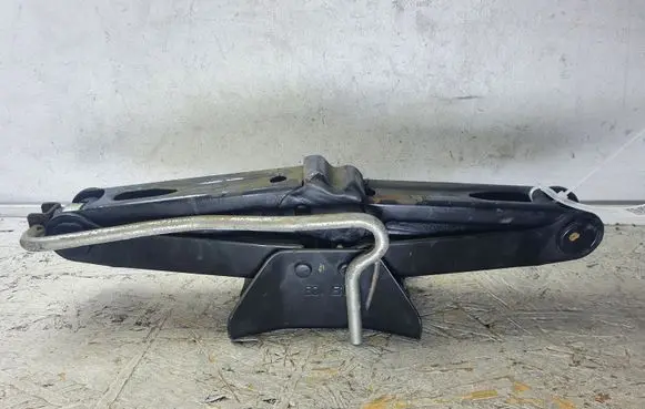 Citroen C3 Lift Jack 061109
