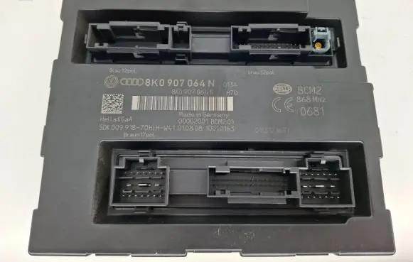 Audi A4 S4 B8 8K Comfort/convenience module 8K0907064N 00002001 5D009918