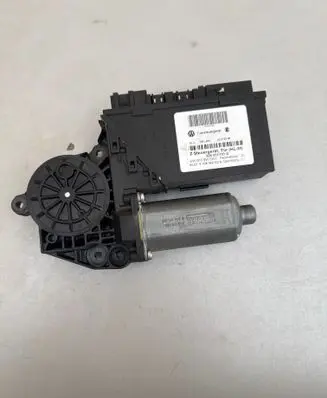 Volkswagen Phaeton Rear door window regulator motor 3D0959703G 05074366 E038060531A