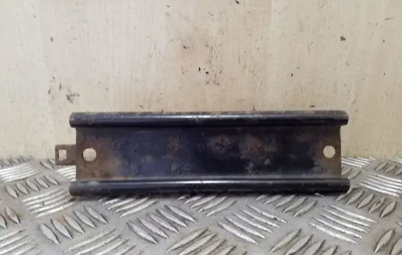 Opel Frontera B Battery bracket 