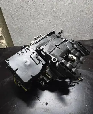 BMW 7 E65 E66 Interior heater climate box assembly 8251299 173701610