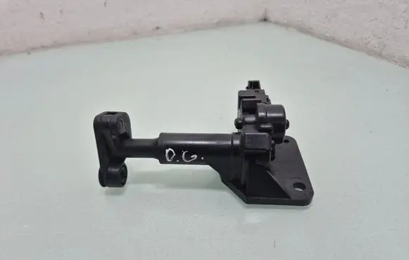 Chrysler Voyager Vent window/glass motor 04717606AB
