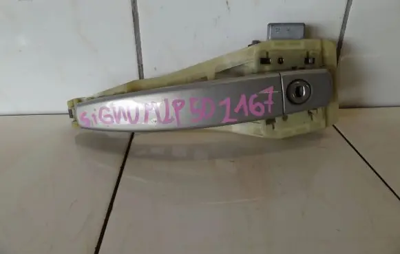Opel Signum Front door exterior handle