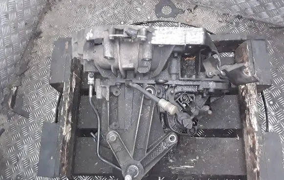 Renault Megane II Manual 5 speed gearbox Jh3143