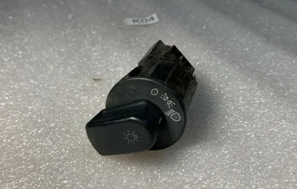 Opel Kadett E Light switch 90340746