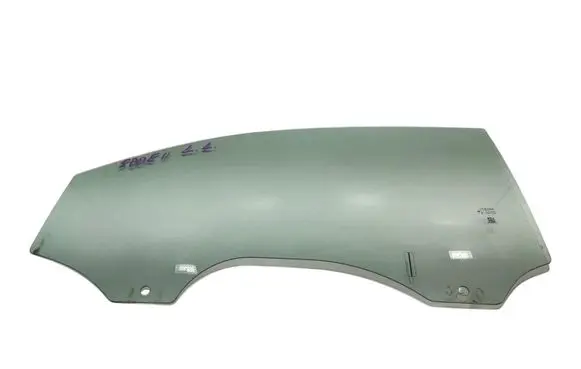 Fiat 500E Front door window glass four-door 