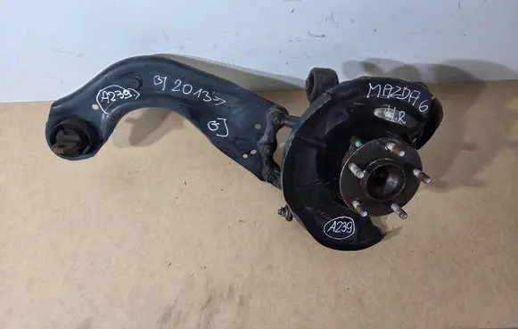 Mazda 6 Rear wheel hub spindle/knuckle 