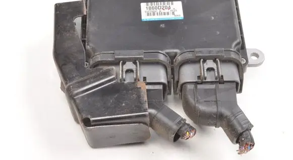 Mitsubishi Outlander Engine control unit/module ECU 1860D204