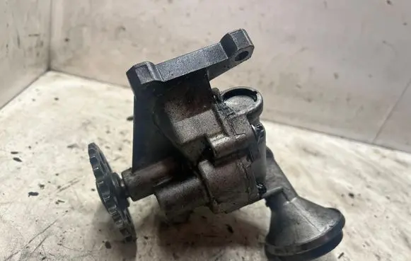 Oil pump