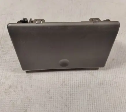 Ashtray (front)