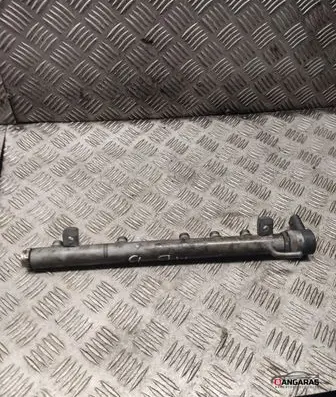 Mercedes-Benz B W245 Fuel main line pipe a6400702395