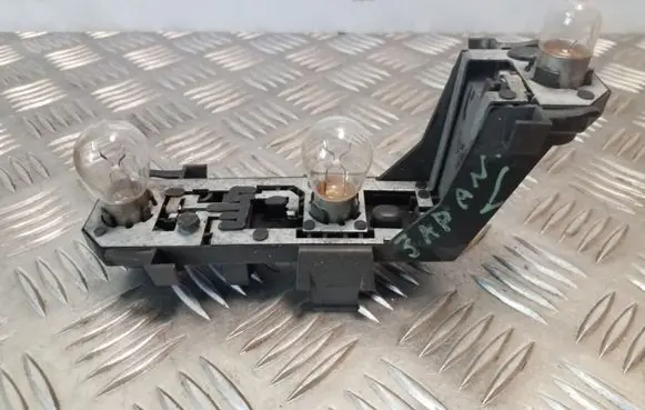 Tail light part