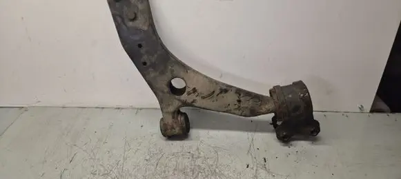 Volvo C30 Front lower control arm/wishbone