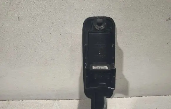 Nissan Primera Electric window control switch 25411AV600