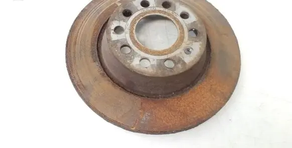 Volkswagen PASSAT B6 Rear brake disc