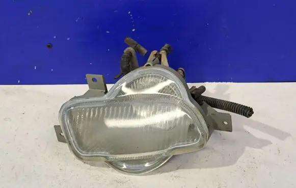 Volvo V70 Front fog light 8620229