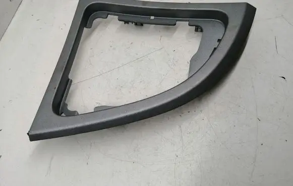 BMW 1 E81 E87 Gear shifter surround trim plastic 7129143