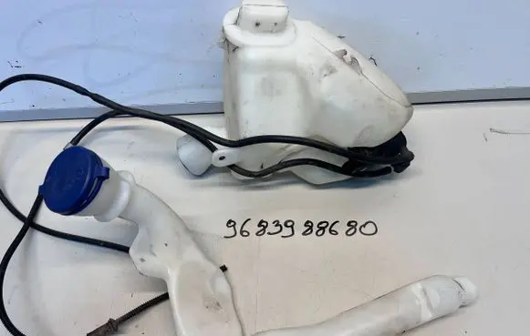 Citroen C3 Windshield washer fluid reservoir/tank 9683988680