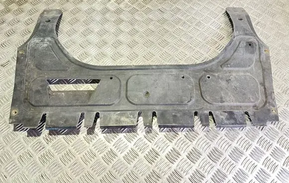Volkswagen Fox Engine splash shield/under tray 6Q0825237R