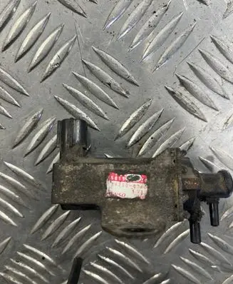 Toyota Avensis T220 Turbo solenoid valve