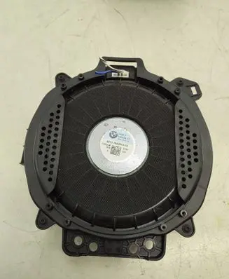 BMW X7 G07 Subwoofer speaker 2622515 18353410