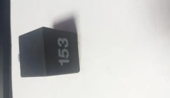 Volkswagen PASSAT B5 Other relay 357907467