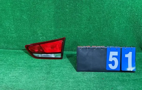 Hyundai i30 Tailgate rear/tail lights 92404G4 180208A