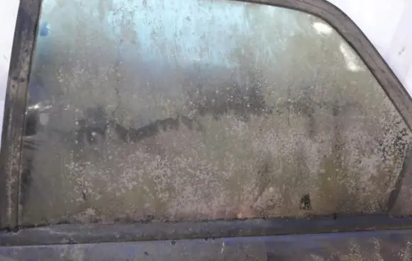 Renault Laguna I Rear door window glass