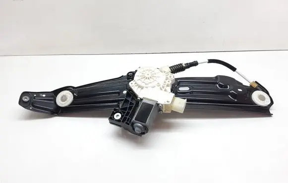 Regulador de puerta trasera con motor
