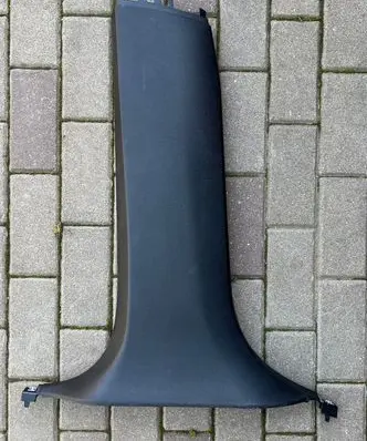 (B) pillar trim (bottom)