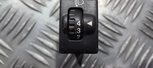 Suzuki Liana Headlight level height control switch 32932074 329-32074