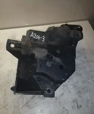 Volvo V70 Air filter box 30636830 A2063