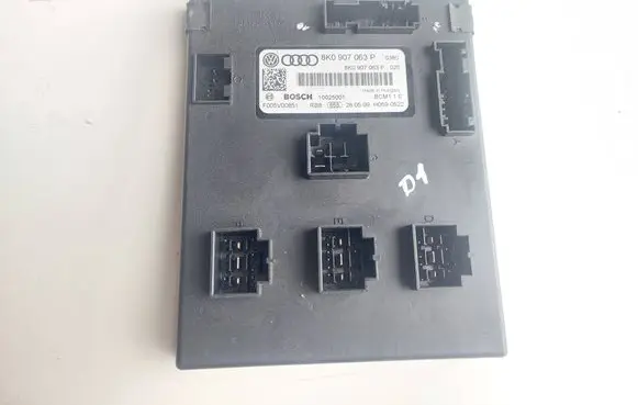 Audi A5 8T 8F Comfort/convenience module 8K0907063P 10025001