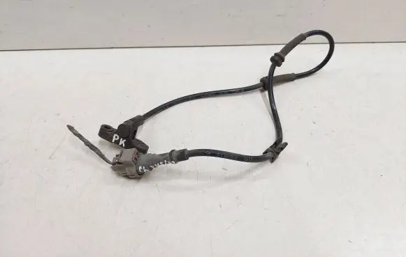 Chrysler PT Cruiser ABS brake wheel speed sensor 25071160474 05273333AC