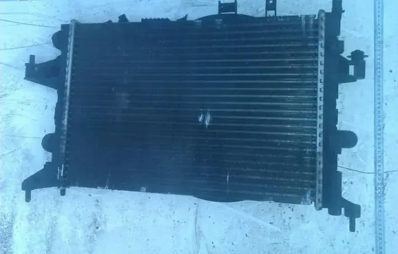 Opel Corsa C Coolant radiator 8MK376714341 A380I540P25