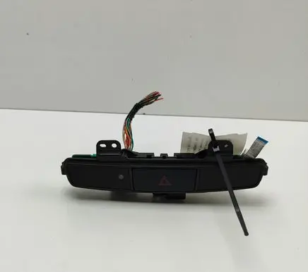 Mitsubishi Lancer Hazard light switch 8002B678XA