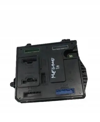 Renault Megane III Comfort/convenience module 284B17715R