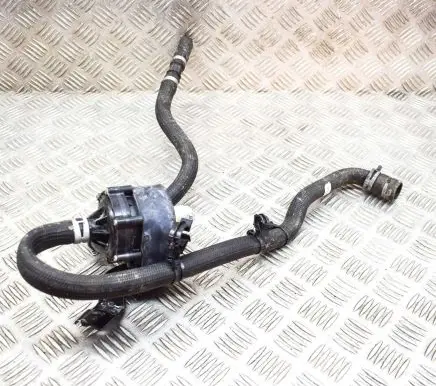 Tesla Model S Engine coolant pipe/hose 105723500F 106868600B