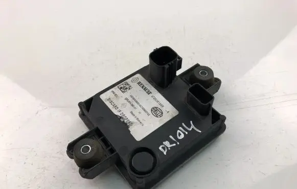 Renault Captur Other control units/modules 472506154R