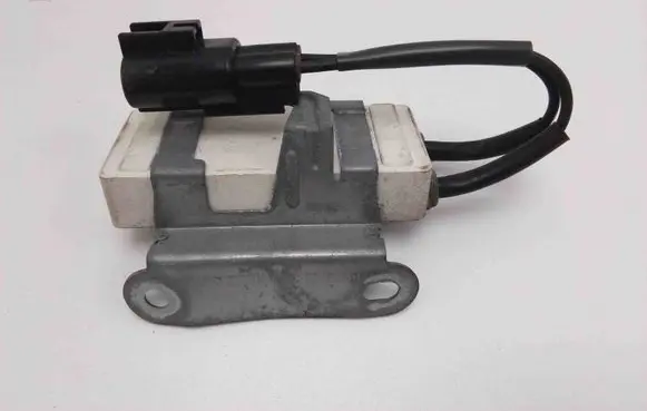 Toyota Yaris Coolant fan relay 2468105731