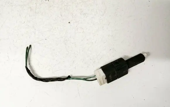 Nissan Qashqai+2 Clutch pedal sensor 