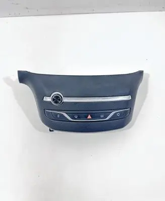 Peugeot 308 Central console control unit 96777660