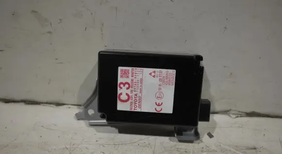 Toyota Verso Tire pressure control unit 897600F010