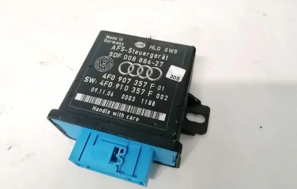 Audi Q7 4L Light module LCM 4f0907357f 4f0910357f