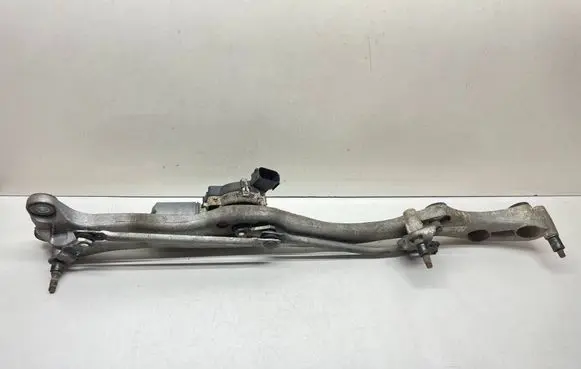 BMW 7 E65 E66 Front wiper linkage and motor 3398009832
