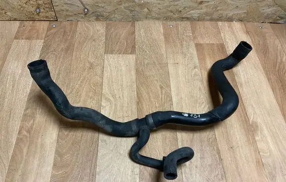 Mercedes-Benz A W168 Engine coolant pipe/hose A1685010782 DBL625412 A1685010785